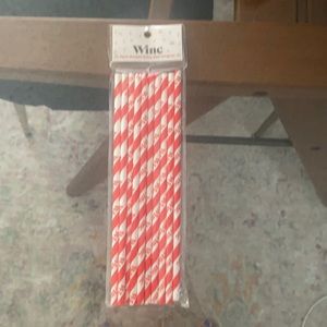 winc paper straws